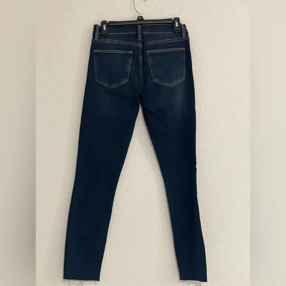 EUC Frame Denim Le High Skinny Dublin Chew dark wash jeans size 27